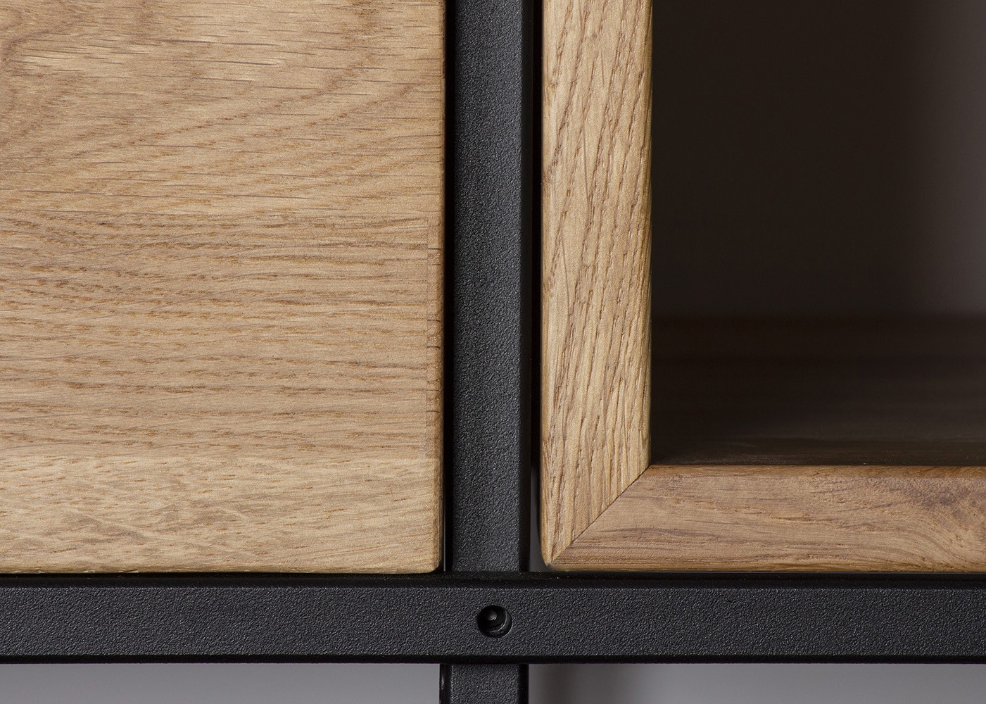saar-detail-1 PL